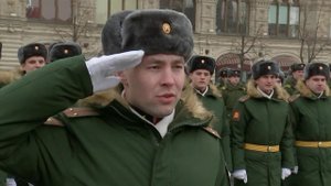 На Красной площади вручили дипломы выпускникам Московского общевойскового высшего командного училища