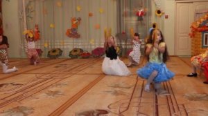 Танец с колосьями