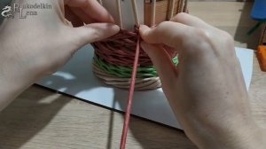 Узор: веревочка из 2, 3 с накидом\ плетение из газетных трубочек