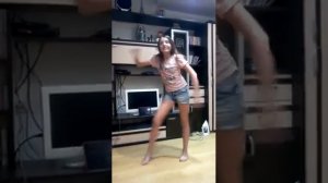 Как правильно танцевать Макарену:D