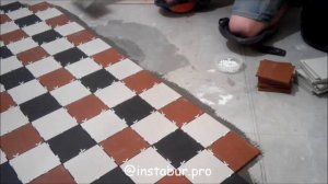 Укладка метлахской плитки TopCer (Топчер) на кухне