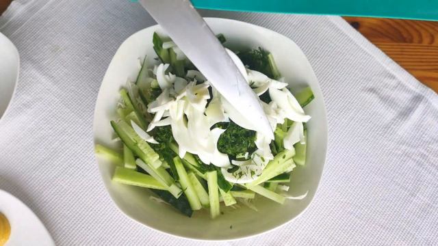 Простой рецепт САЛАТА ИЗ КАПУСТЫ с яйцами