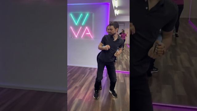 Бачата уроки для начинающих | Cuándo - Gusi смотреть онлайн