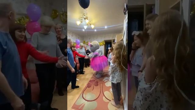 Мисс Теди поздравила с днём рождения Юленьку с ее 12 летием?/ Поставим ?и подпиши на наш канал!
