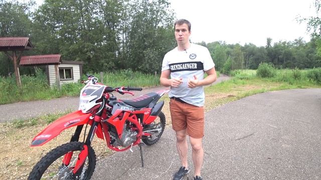 Честный ОБЗОР BSE Z11 I Новый китайский мотоцикл! смотреть онлайн