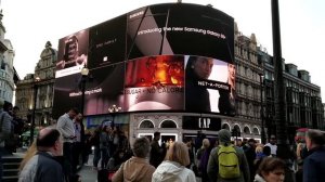 Piccadilly circus- things to do in london