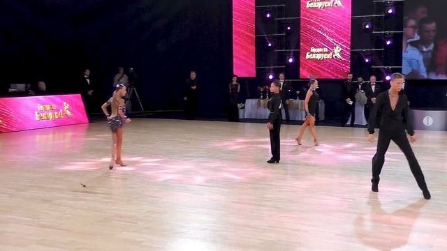 Румба / Юниоры 2 La (Open) полуфинал - Чемпионат Минска (21.05.2023) спортивные бальные танцы смотреть онлайн