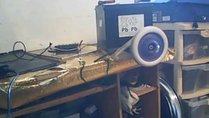 ВЕЧНЫЙ ДВИГАТЕЛЬ ГЕНЕРАТОР ТОКА НА СУПЕР КОНДЕНСАТОРАХ !!!