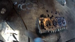 Что будет если залить трансмиссионное масло в двигатель автомобиля.