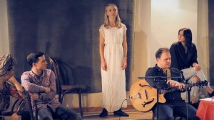 Алина Ходжеванова. Девушка пела в церковном хоре - А.Блок