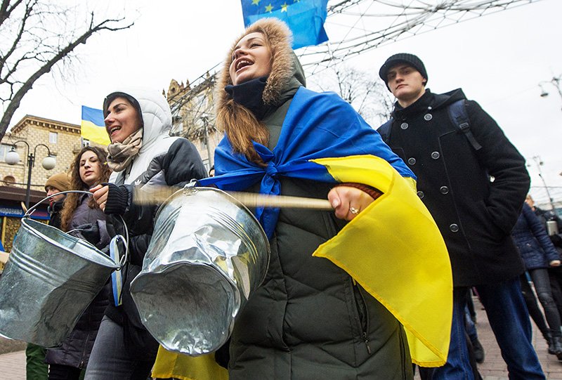 МВФ: Без финансовых вливаний Украина долго не протянет / События на ТВЦ