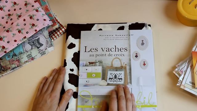 Покупки осенние. Вышивка крестом. Немецкая книга вышивки крестом Acufactum. смотреть онлайн