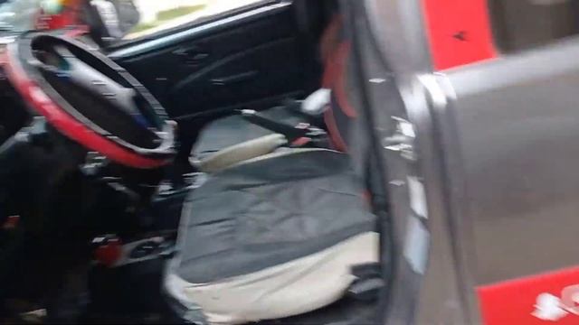 الحوادت والكوارت  ديما يخرجو ليك من جنبكفاش دوزت نهار في العمل في نقل البضائع عاشنو وقعليمول الني