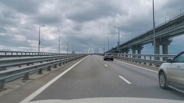 МОШЕННИЦА БАНКА позвонила сотруднику ФСБ смотреть онлайн