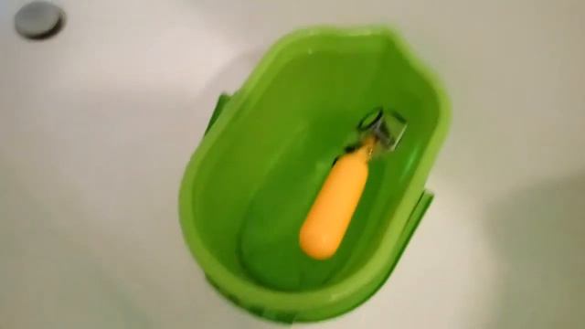 Поплавок для камеры EKEN смотреть онлайн