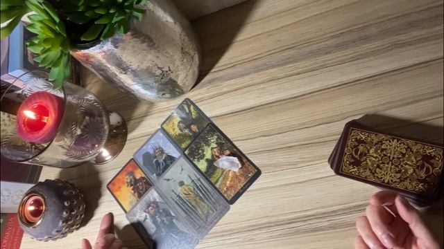 Глухая стена МОЛЧАНИЯ? Почему молчит? Проявится или как?