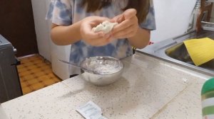 Делаем тарелочку из солёного теста для украшений из бисера