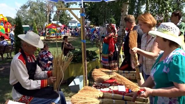 Вяжем, вяжем веники смотреть онлайн