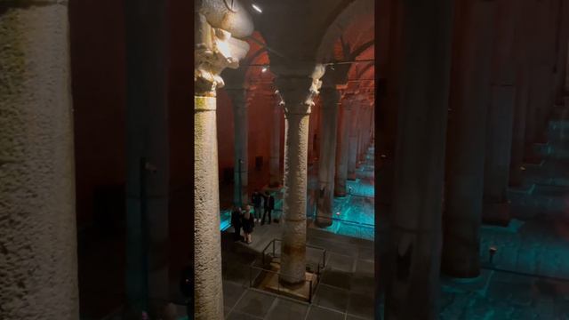 Basilica Cistern in Istanbul turkey 🇹🇷