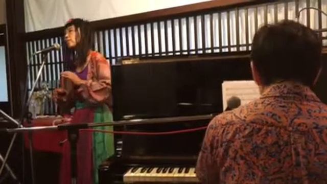 Kaigara-Bushi／貝殻節 Sizzle Ohtaka ＆ Tatsuo Kondo おおたか静流 ＆ 近藤達郎 смотреть онлайн