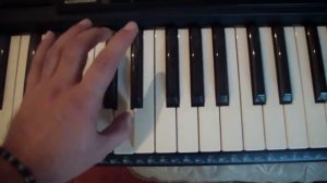 piano yamaha psr 330