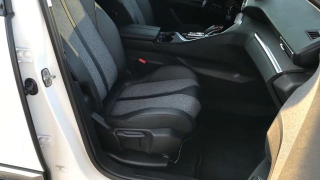 Peugeot 5008, Пежо 5008 2018 смотреть онлайн