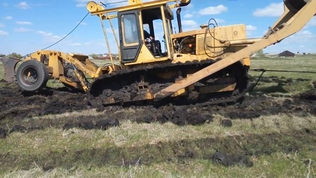 Прокладка ВОЛС. Танки грязи не боятся!(3) смотреть онлайн