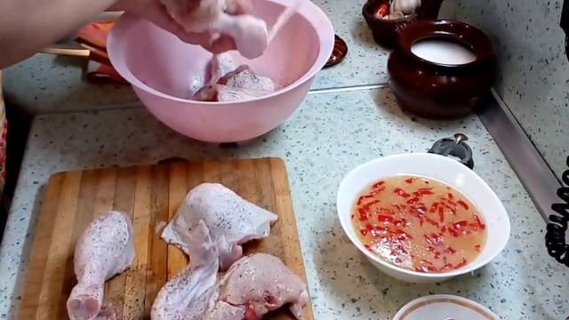 Супер сочная кисло-сладкая курица, приготовленная в духовке. смотреть онлайн