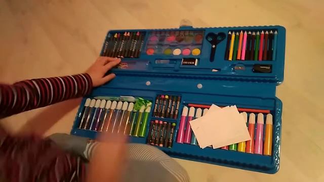 Художественный набор для творчества смотреть онлайн