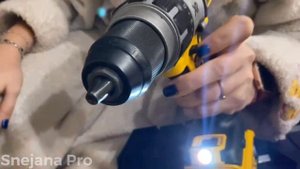 Не знала что ТАК можно?Тестирование шуруповёрта для рыбалки. Обзор шуруповёрта на зимней рыбалке