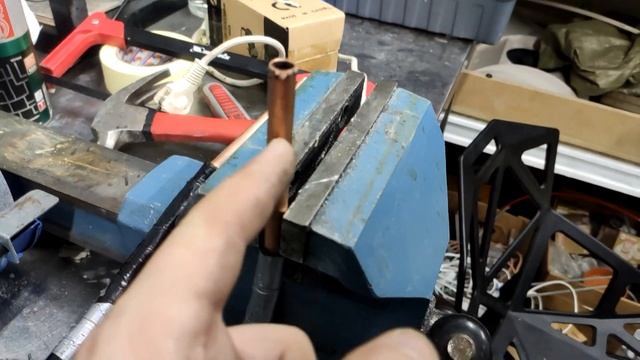 Самодельная контактная сварка из микроволновки. Собрал на коленке, стоит ли делать? Греет ПиПеЦ! смотреть онлайн