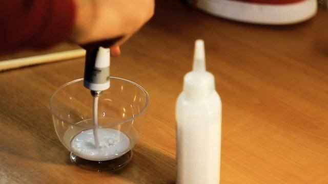 Как отбелить подошву кроссовок? Как отбелить кроссовки?