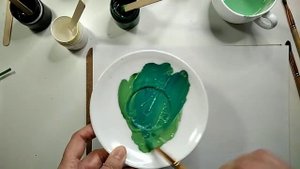 Как сделать бумагу для коллажа. Урок для 2 класса художественной школы