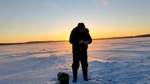 За Окунем на Снегоходе | Рыбалка в Карелии на Маслозеро