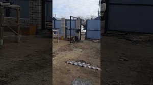 Установка распашных ворот алютех 5000