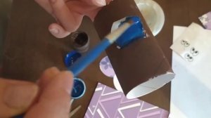 Машинка из втулки от туалетной бумаги