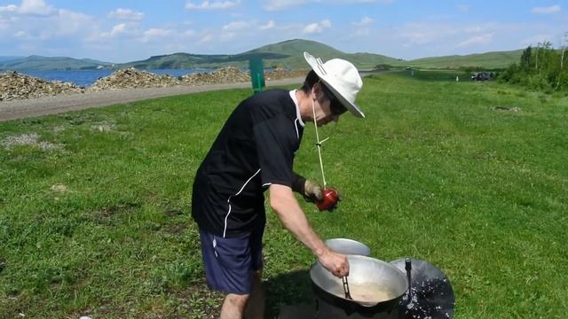 Видео проекта eco-piknik.ru о приготовлении вегетарианского супа харчо. смотреть онлайн