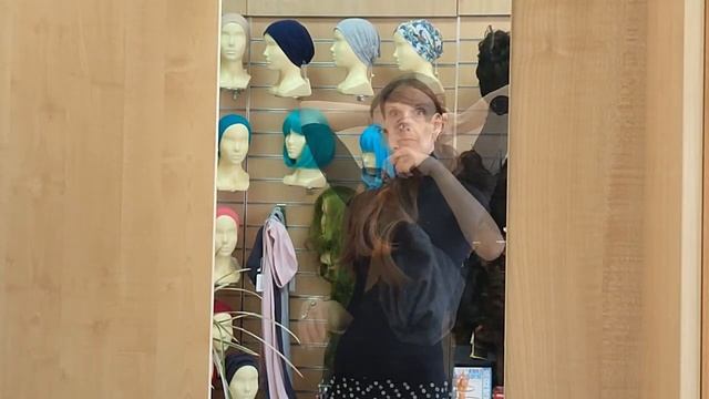 Головной убор из 100% шерстяной ткани на подкладе смотреть онлайн