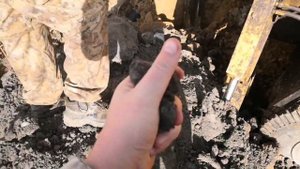 Буронабивные сваи глубиной 13 м в обводненных грунтах на участке на горе в Сочи.