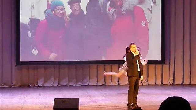 бальники на "Добровольце года" смотреть онлайн