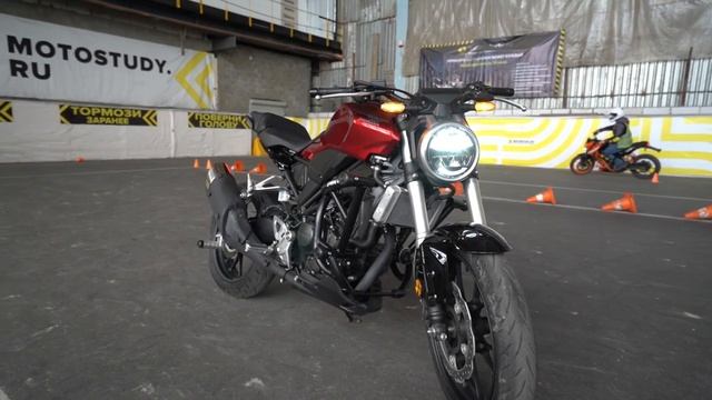 Honda CB300R ДЛЯ НОВИЧКА | МОТОЦИКЛ НА ПЕРВЫЙ СЕЗОН | МОТОЦИКЛ ДЛЯ ГОРОДА смотреть онлайн