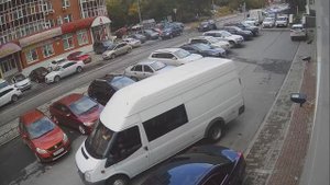 DS-T503 (B) (2.8 mm) HiWatch Купольная HD-TVI видеокамера Авто 2