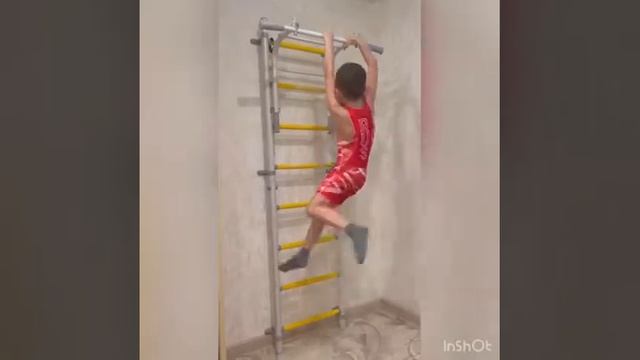 7 лет - 20 подтягиваний! смотреть онлайн