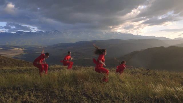 Wushu training in Nature. Ушу на природе смотреть онлайн