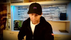 Чистка зубных протезов