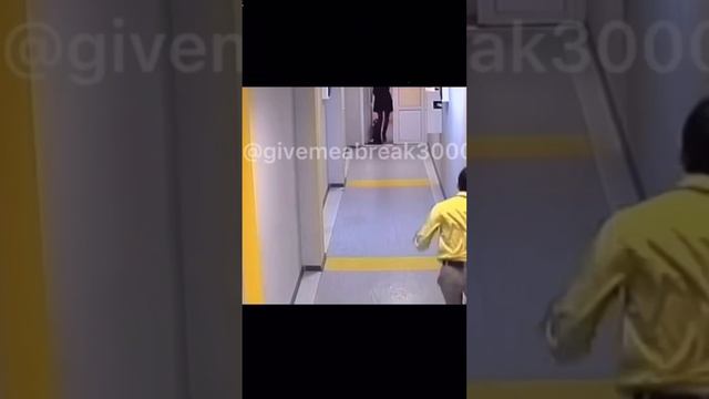 Жизненно? 😂 #завивка #юмор #кудри смотреть онлайн