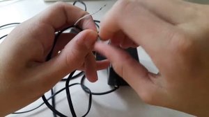 Как соединить два зарядника последовательно.