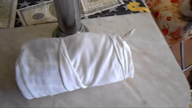 Удаляем пятна на подмышках белой кофточки смотреть онлайн