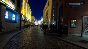 Дублин. Walking around Dublin. Temple Bar. ORANGE a