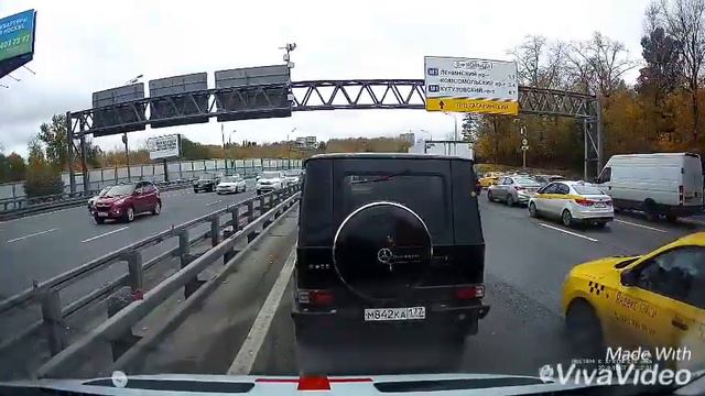 Ну вот бывает не без.... Гелен не под тем . смотреть онлайн